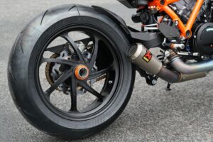 12684_1776362166_11005-0077